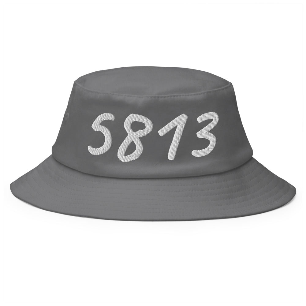 5813 In Pearl Embroidery on Old School Bucket Hat