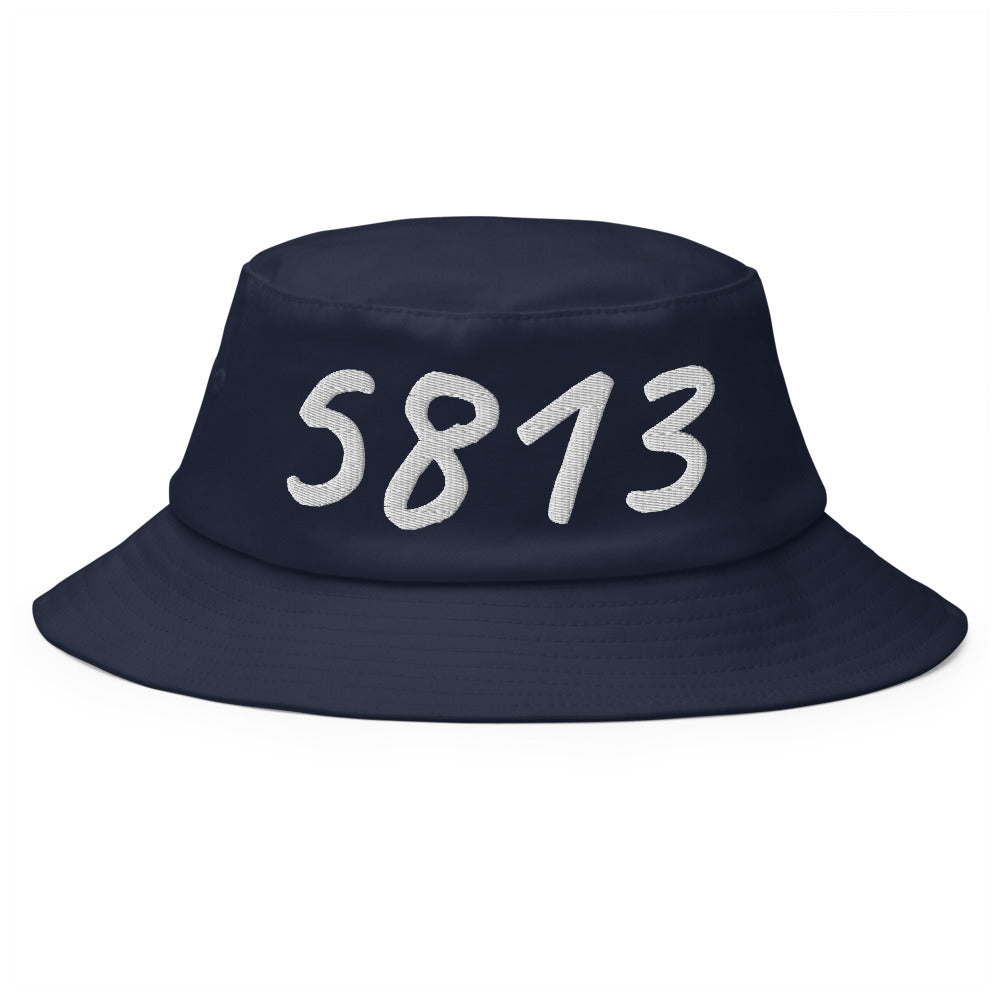 5813 In Pearl Embroidery on Old School Bucket Hat