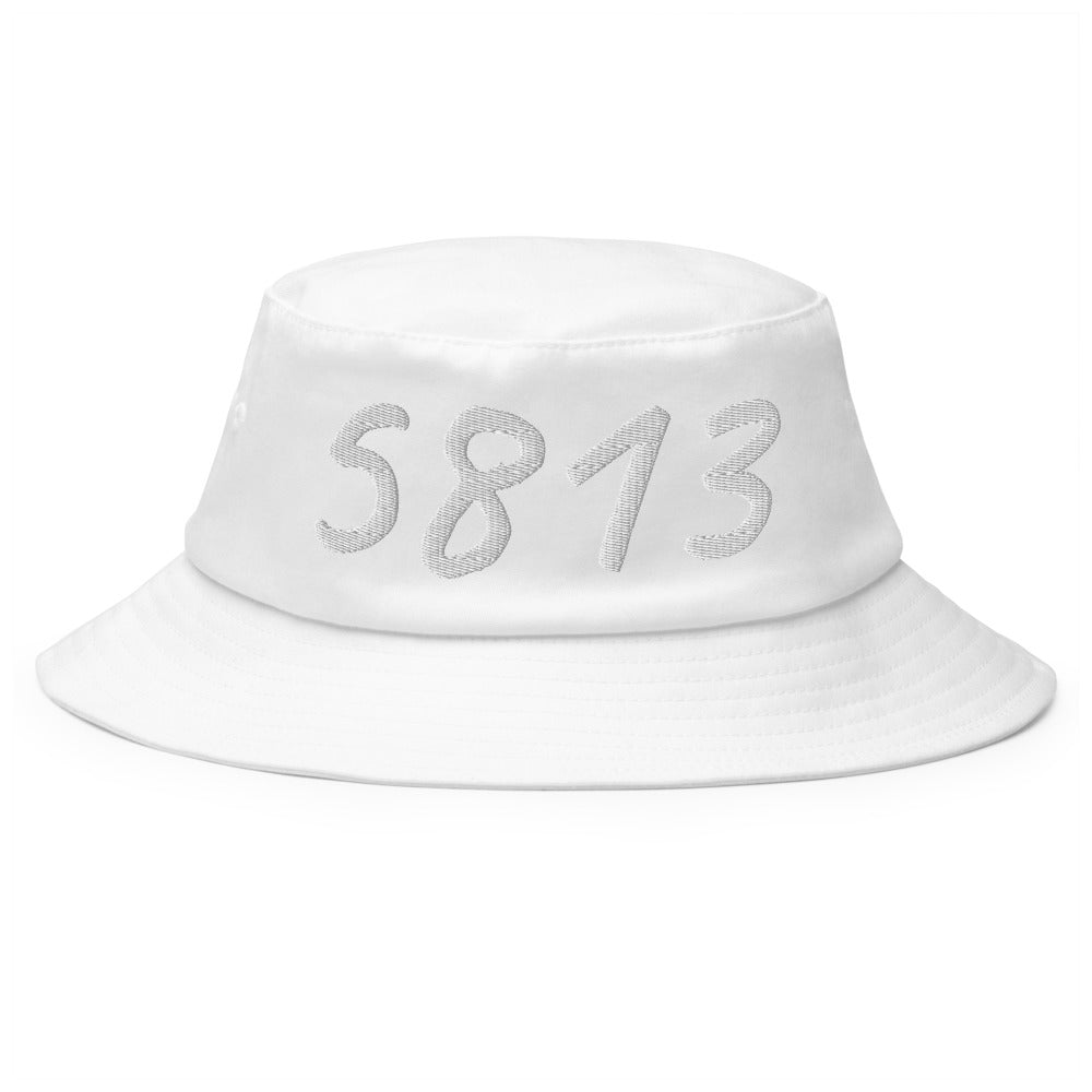 5813 In Pearl Embroidery on Old School Bucket Hat