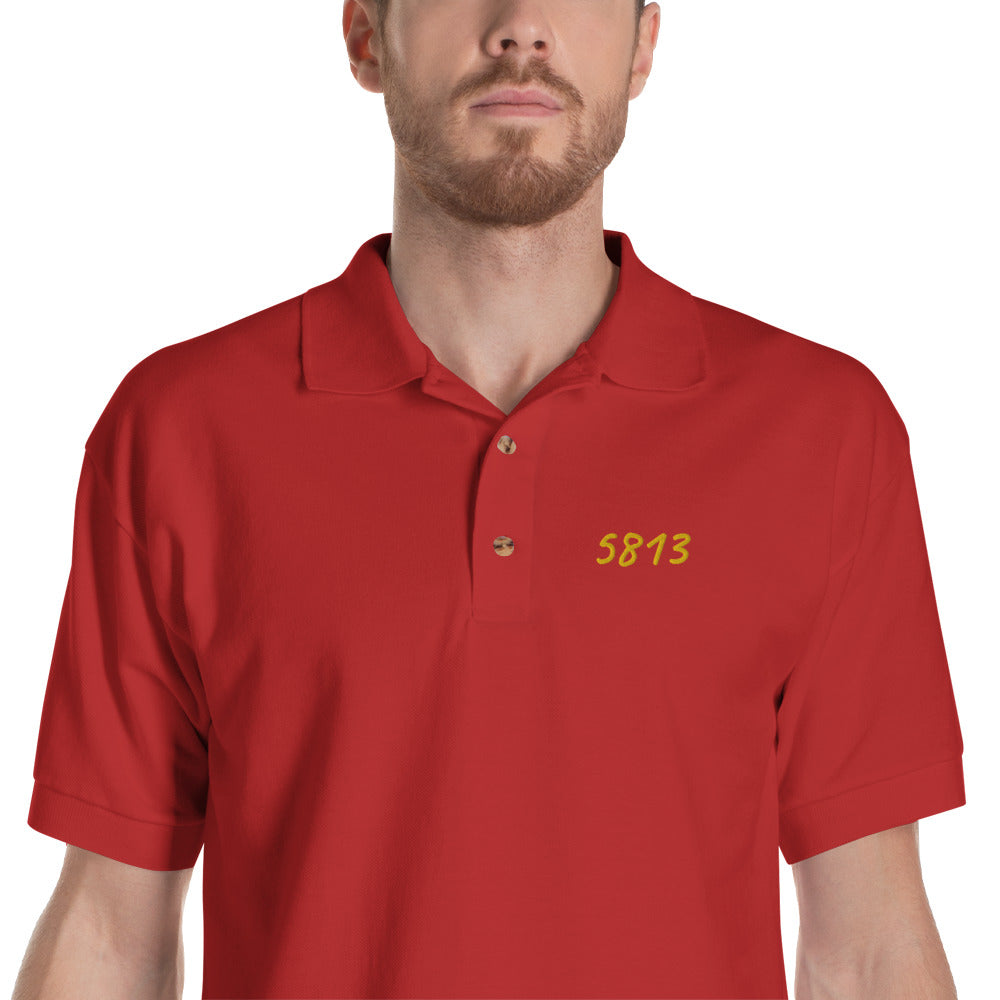 5813 In Gold Embroidery on Men's Polo Shirt