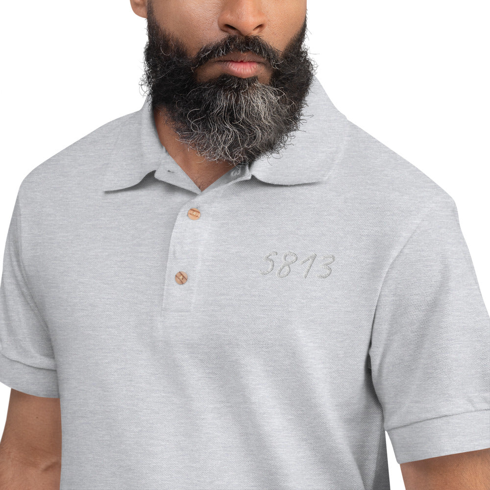 5813 In Pearl Embroidery on Men's Polo Shirt