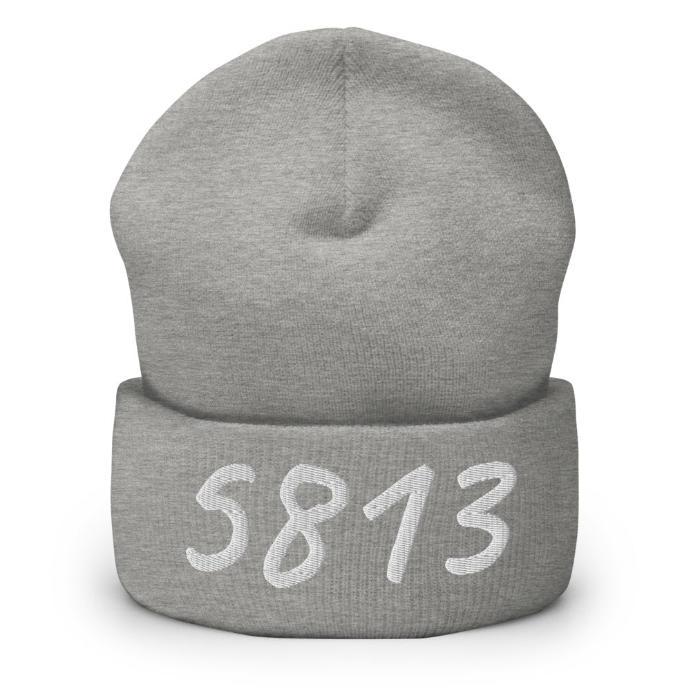 5813 In Pearl Embroidery on Cuffed Beanie