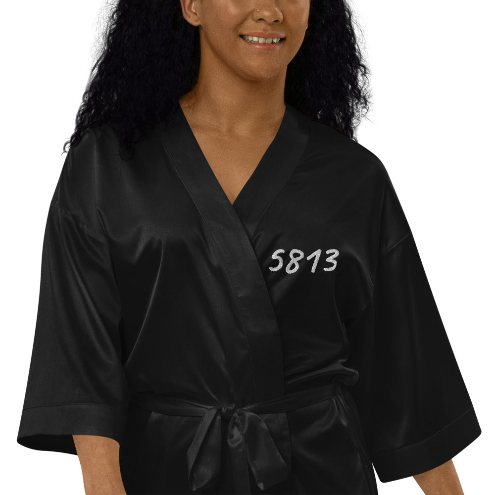 5813 In Pearl Embroidery on Satin Robe