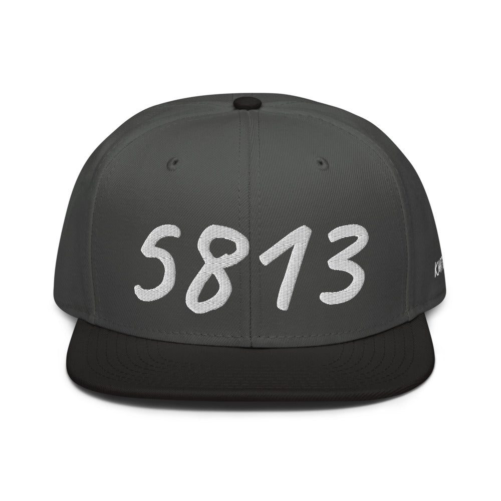 5813 In Pearl Embroidery on Snapback Cap