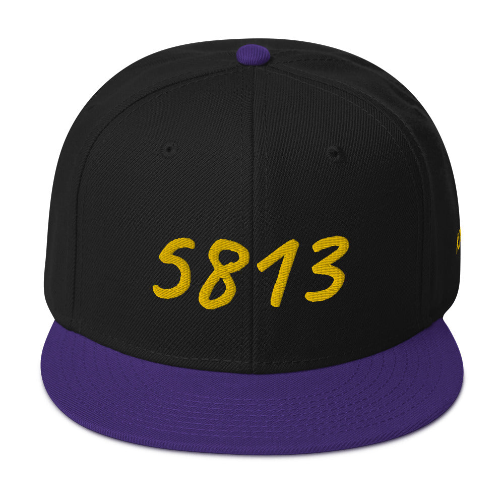 5813 In Gold Embroidery on Snapback Cap