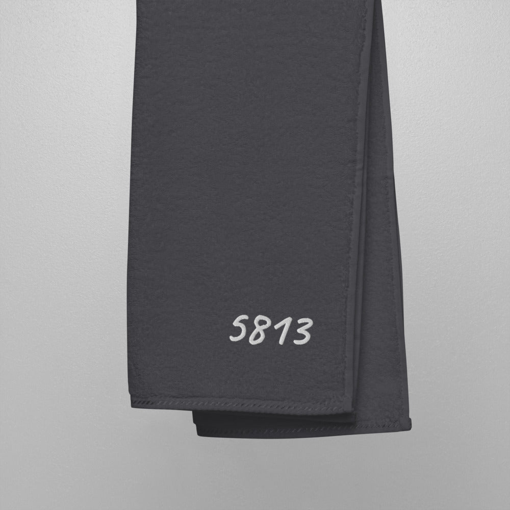 5813 In Pearl Embroidery on Turkish Cotton Towel